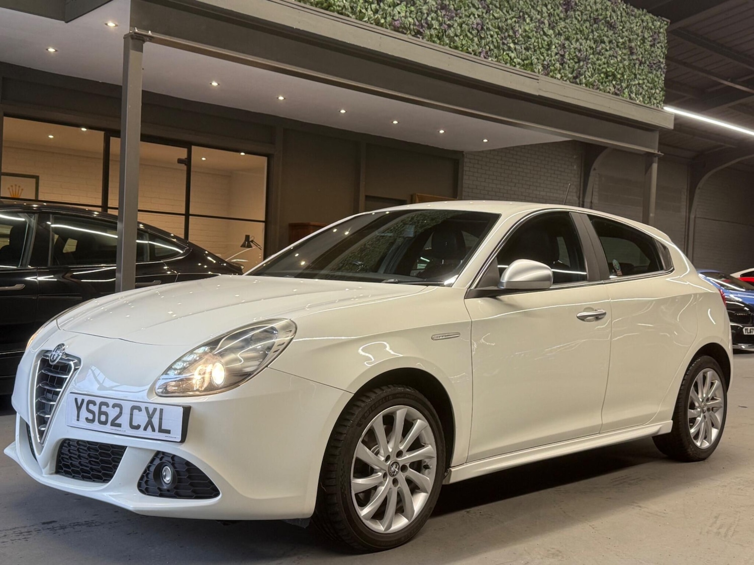 Used Alfa Romeo Giulietta 2012 for sale - 77883535: Photo 2