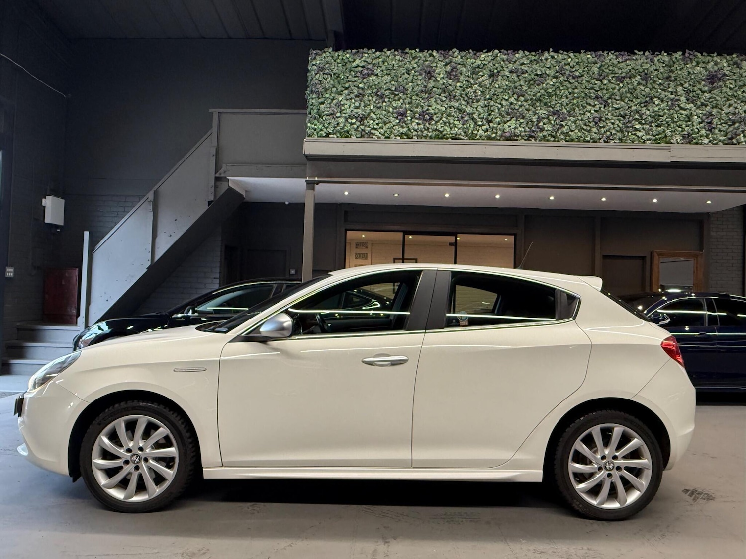 Used Alfa Romeo Giulietta 2012 for sale - 77883535: Photo 6