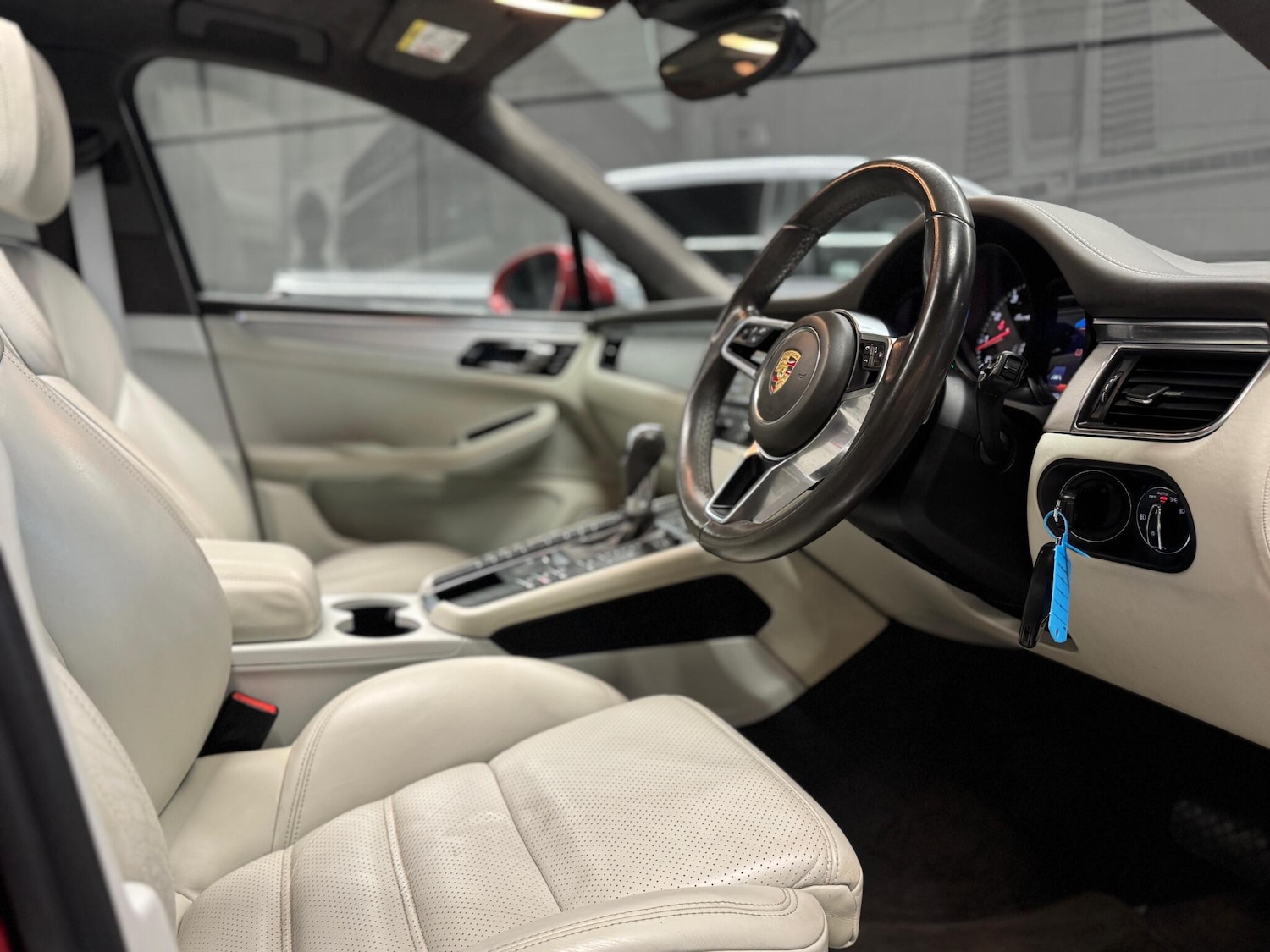 Used Porsche Macan 2015 for sale - 77190991: Photo 3