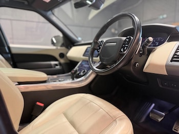 Used Land Rover Range Rover Sport 2018 for sale - 78662451: Photo