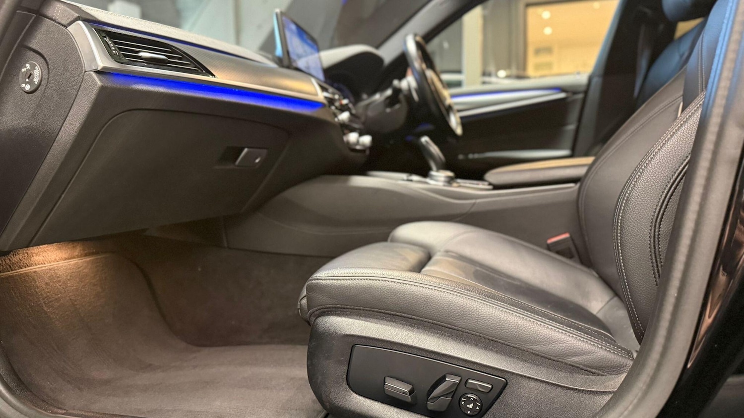 Used BMW 5 Series 2022 for sale - 76866252: Photo 8