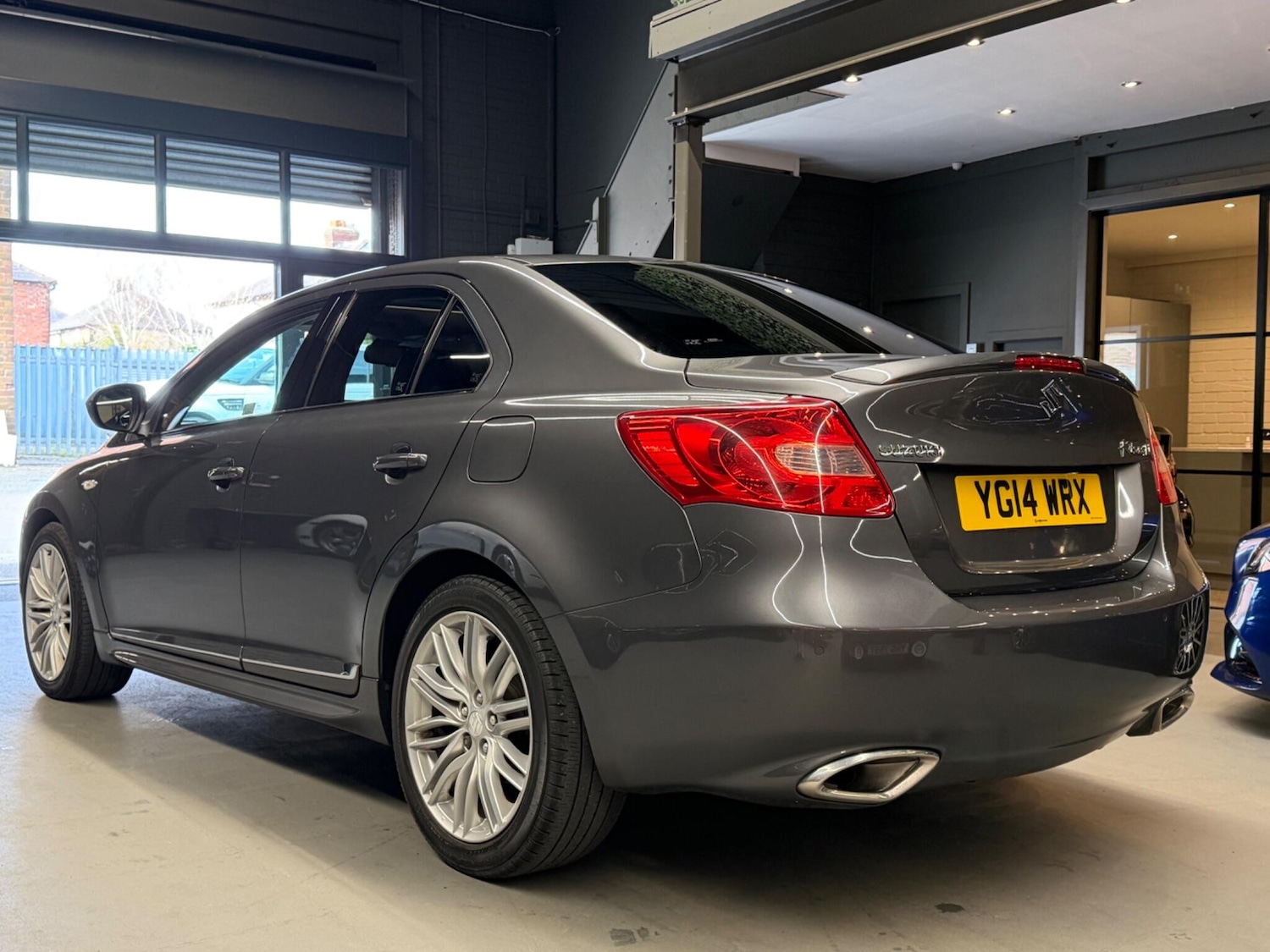 Used Suzuki Kizashi 2014 for sale - 77957693: Photo 6