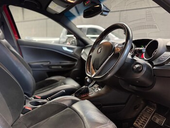 Used Alfa Romeo Giulietta 2015 for sale - 77343798: Photo