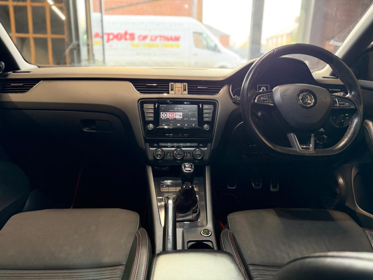 Used Skoda Octavia 2015 for sale - 77970766: Photo 11