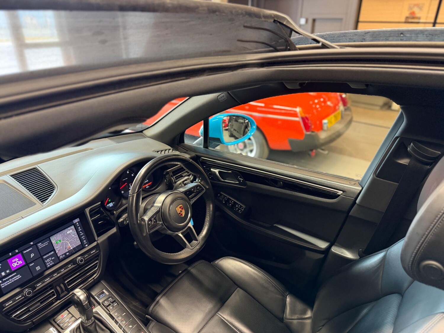 Used Porsche Macan 2018 for sale - 78127583: Photo 17