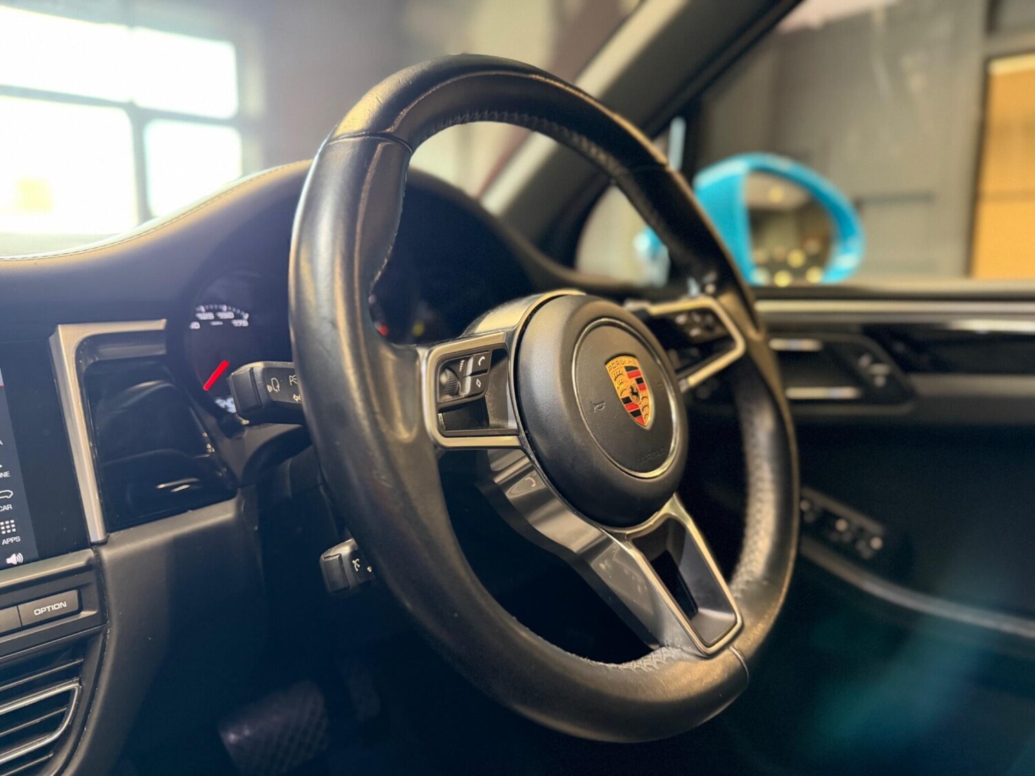 Used Porsche Macan 2018 for sale - 78127583: Photo 25