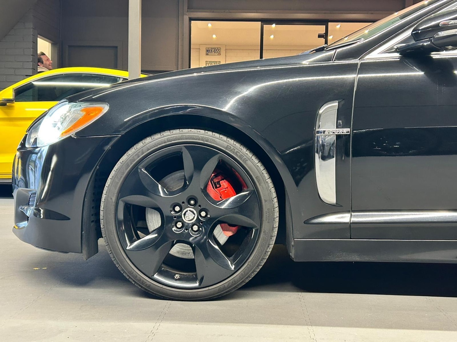 Used Jaguar XF 2011 for sale - 77073916: Photo 10