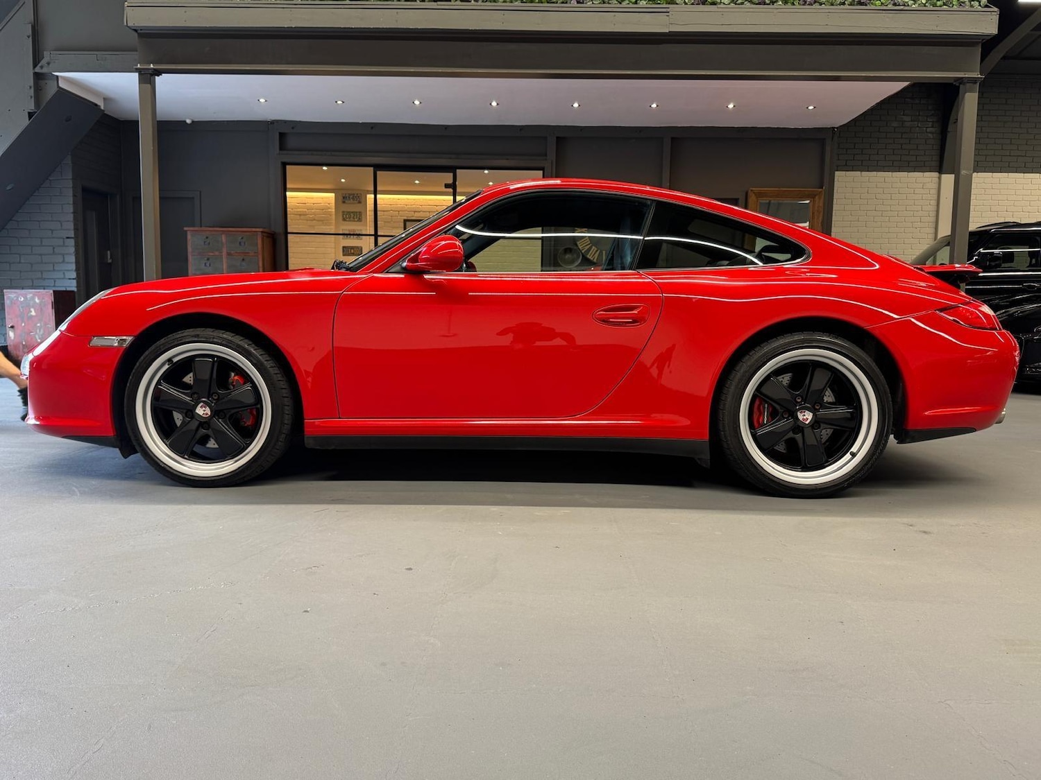 Used Porsche 911 2009 for sale - 76866574: Photo 2