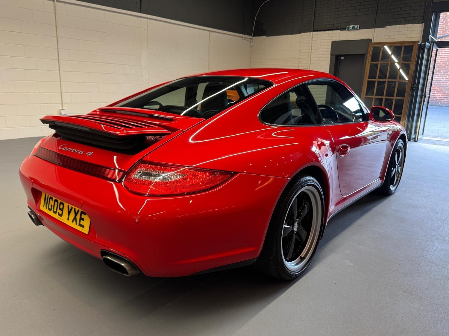 Used Porsche 911 2009 for sale - 76866574: Photo 36