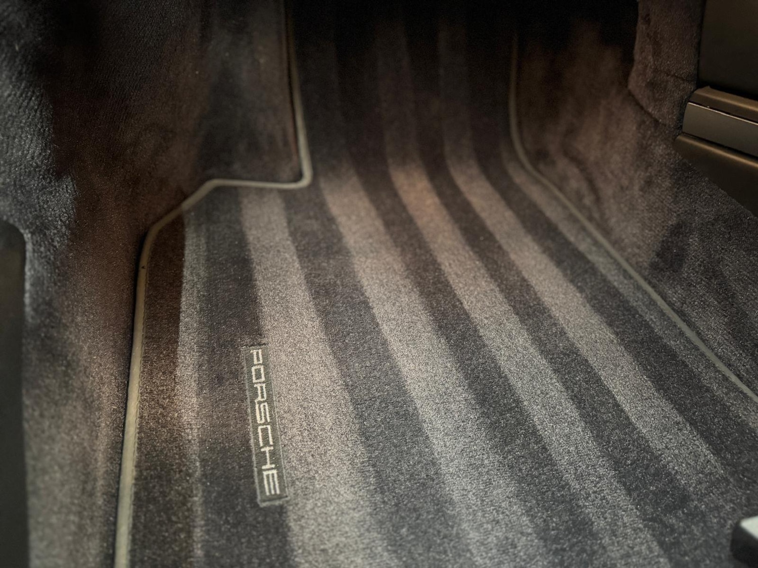 Used Porsche 911 2009 for sale - 76866574: Photo 37