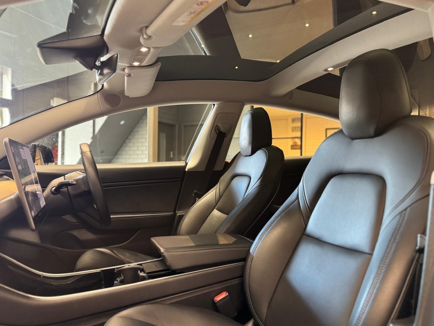 Used Tesla Model 3 2020 for sale - 77637941: Photo 8