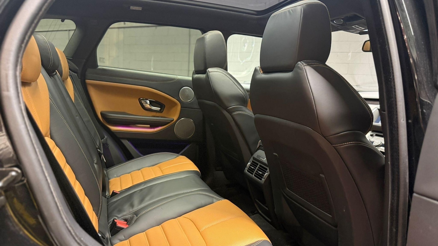 Used Land Rover Range Rover Evoque 2018 for sale - 77131701: Photo 31