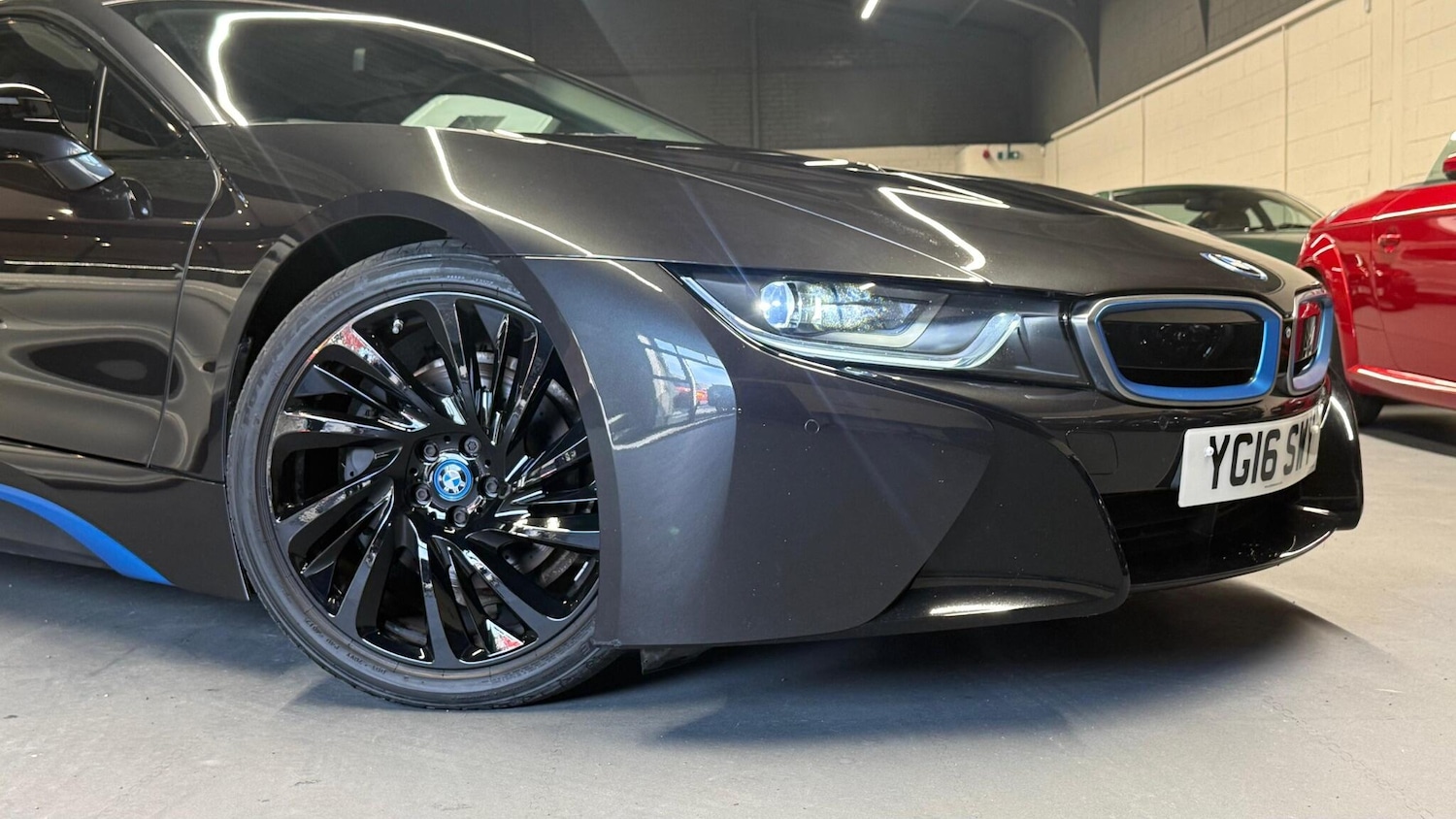 Used BMW i8 for sale - 76866562: Photo 24