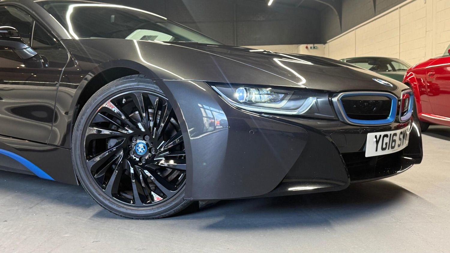 Used BMW i8 for sale - 76866562: Photo 32