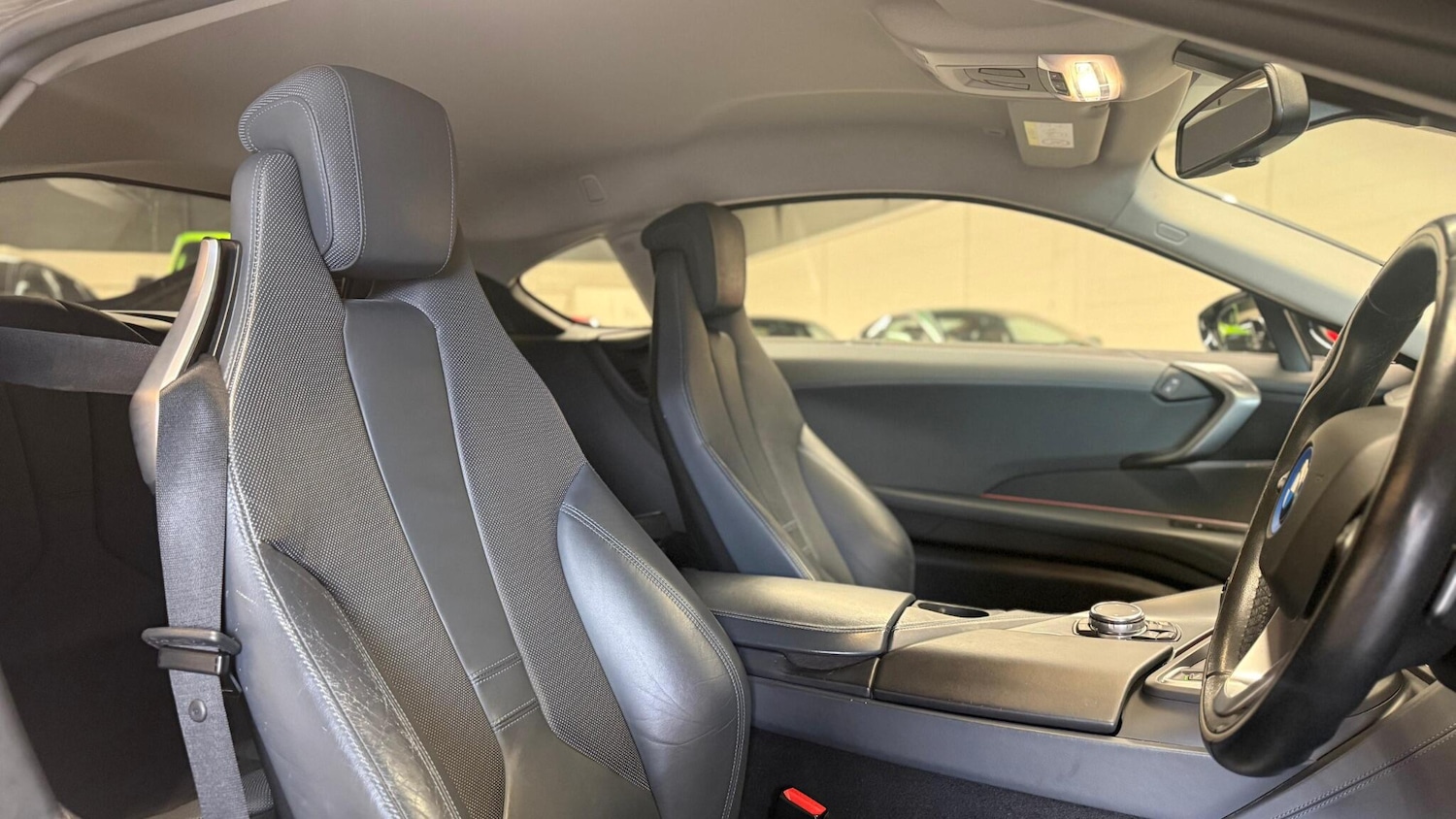 Used BMW i8 for sale - 76866562: Photo 8