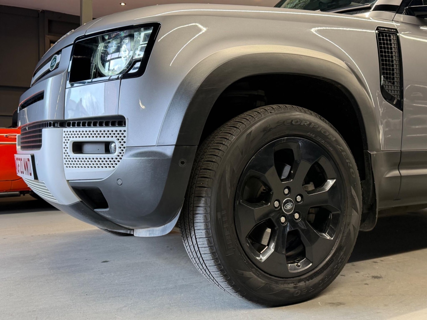 Used Land Rover Defender 2020 for sale - 78127451: Photo 11