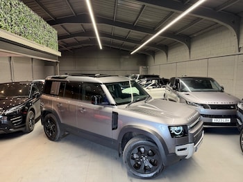 Used Land Rover Defender 2020 for sale - 78127451: Photo