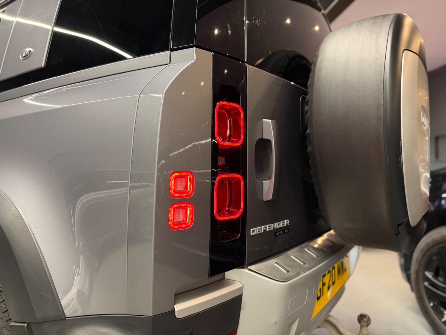 Used Land Rover Defender 2020 for sale - 78127451: Photo 31