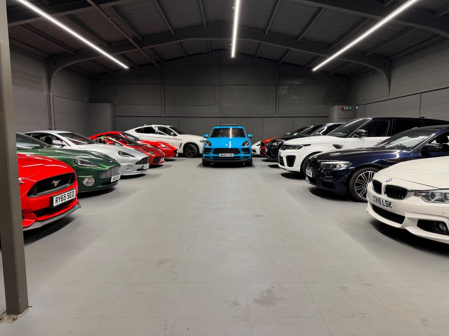 Used Land Rover Defender 2020 for sale - 78127451: Photo 38