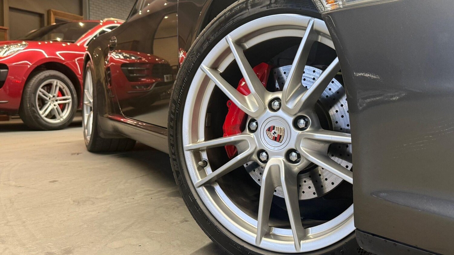 Used Porsche 911 for sale - 77538280: Photo 10