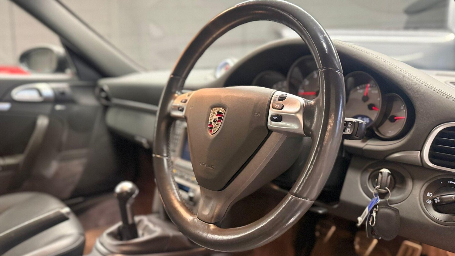 Used Porsche 911 for sale - 77538280: Photo 16