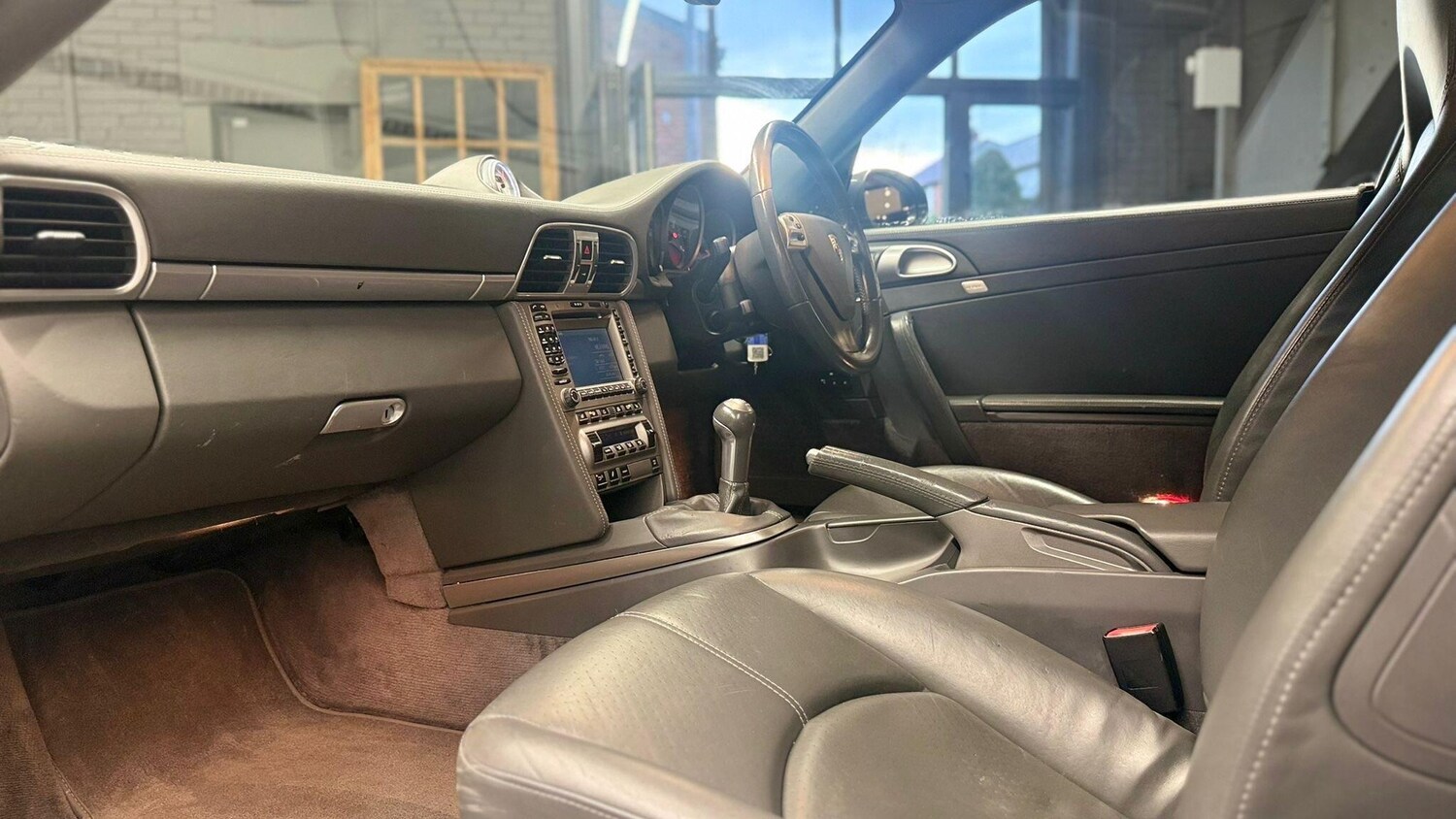 Used Porsche 911 for sale - 77538280: Photo 23