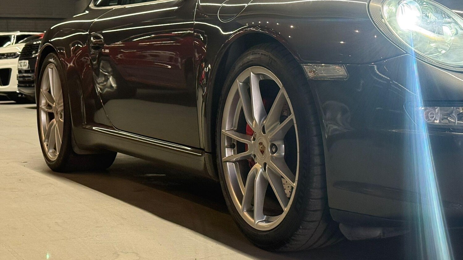 Used Porsche 911 for sale - 77538280: Photo 43