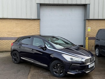 DS Automobiles DS 5 feature image