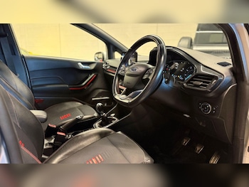 Used Ford Fiesta 2019 for sale - 76866152: Photo