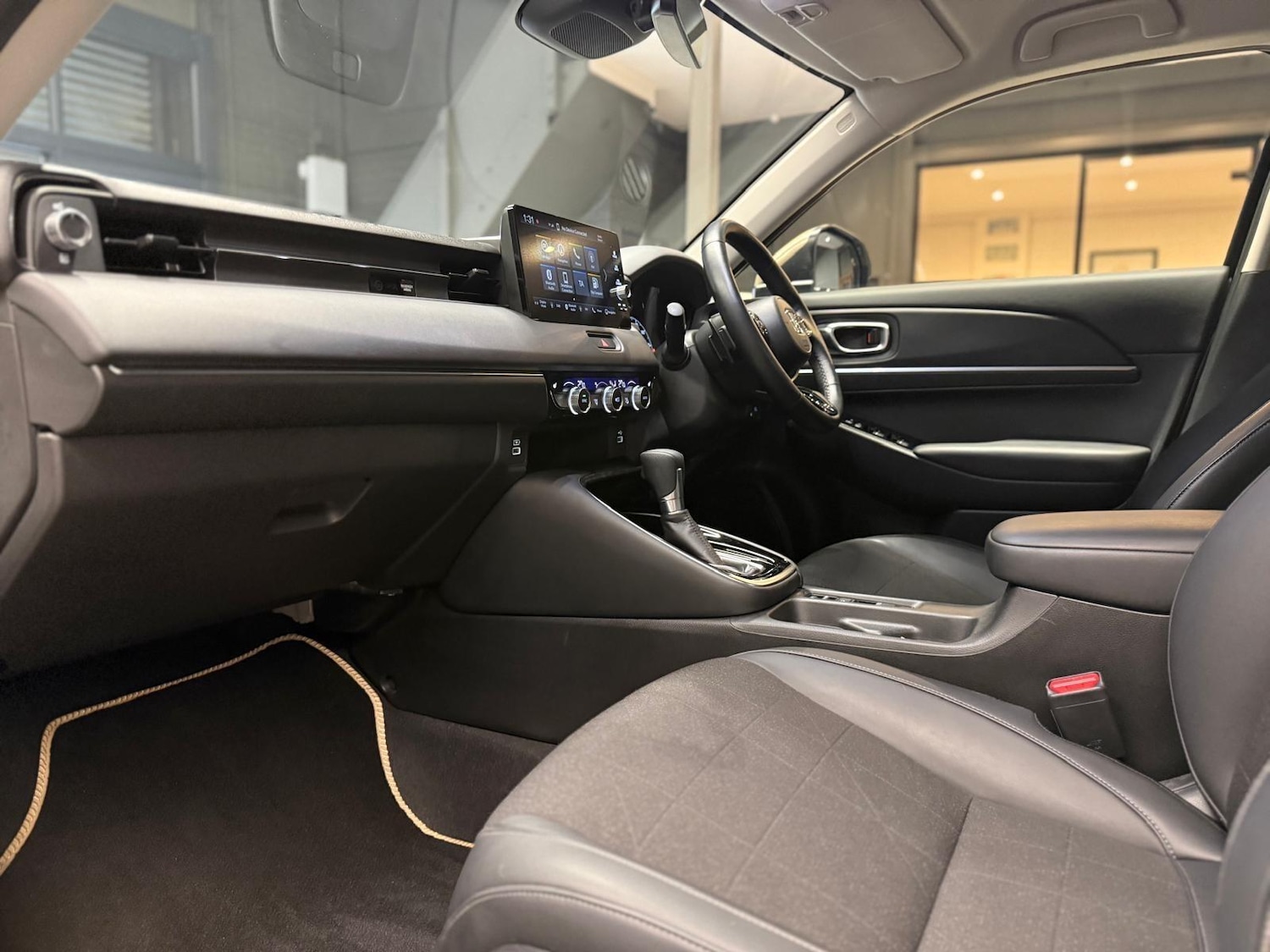 Used Honda HR-V 2023 for sale - 77320970: Photo 13