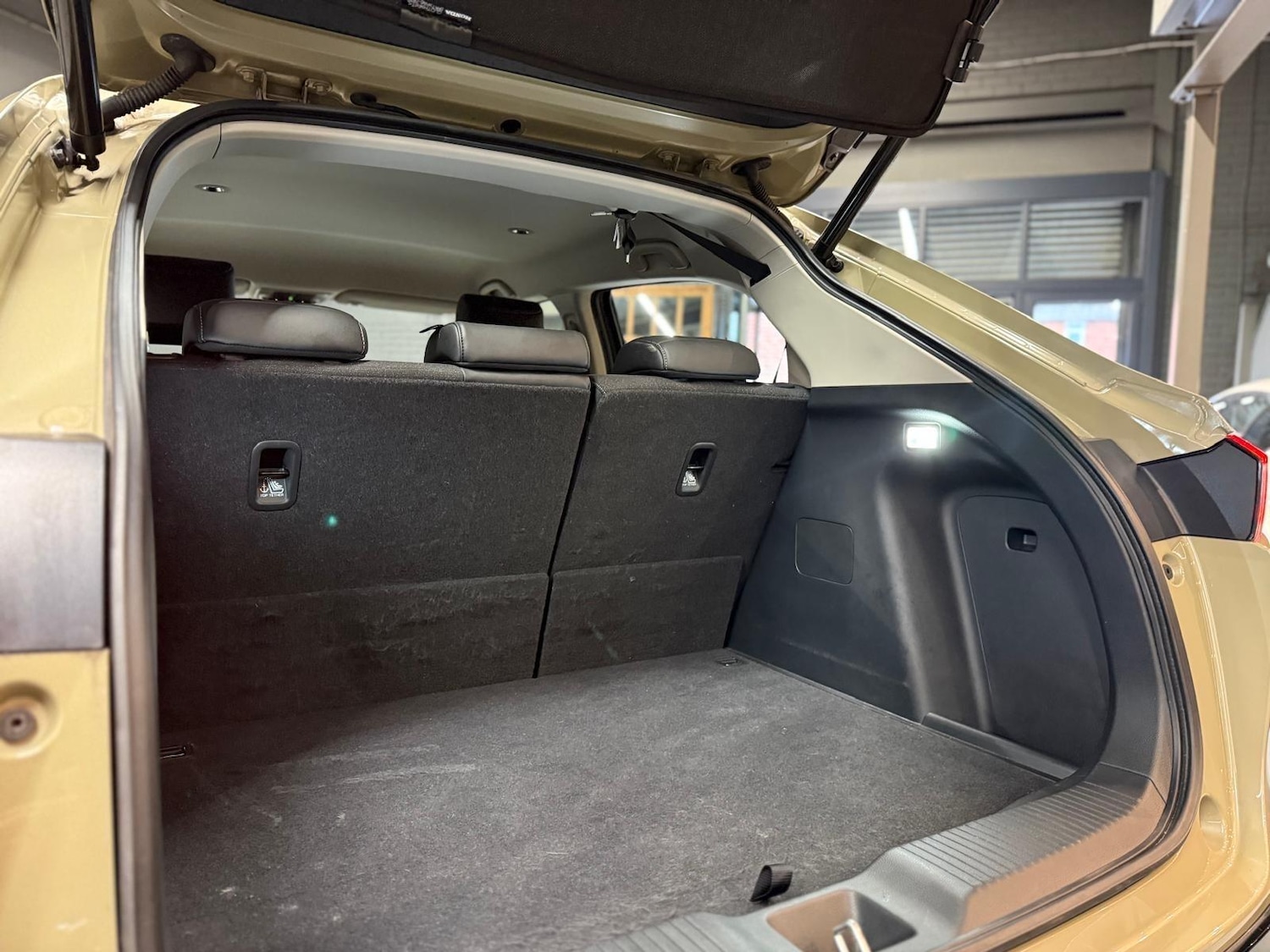 Used Honda HR-V 2023 for sale - 77320970: Photo 31