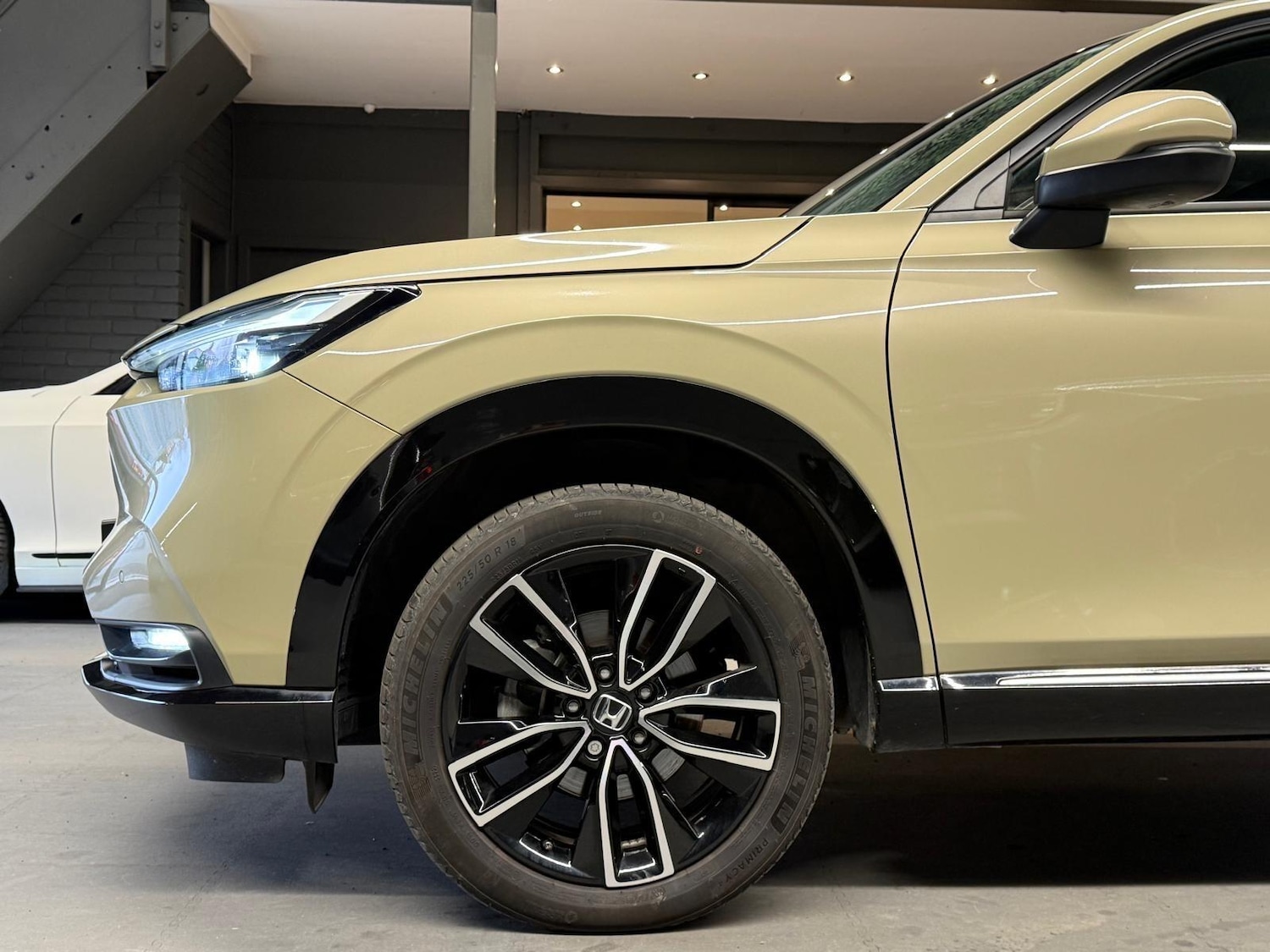 Used Honda HR-V 2023 for sale - 77320970: Photo 5