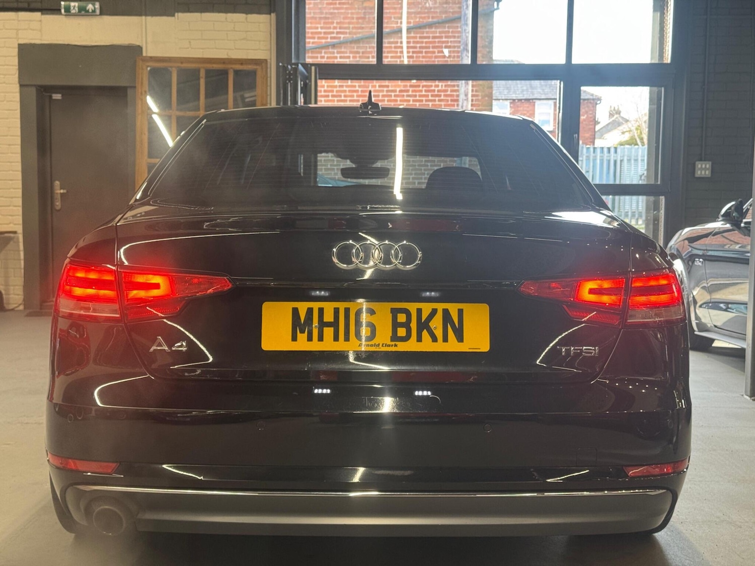 Used Audi A4 for sale - 76865650: Photo 27