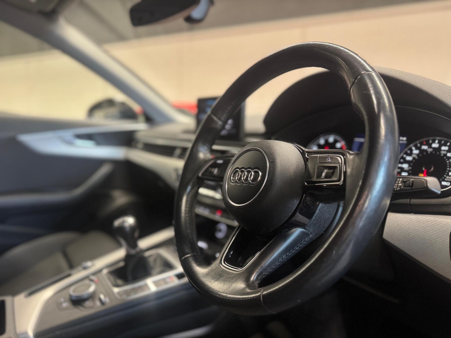 Used Audi A4 for sale - 76865650: Photo 9