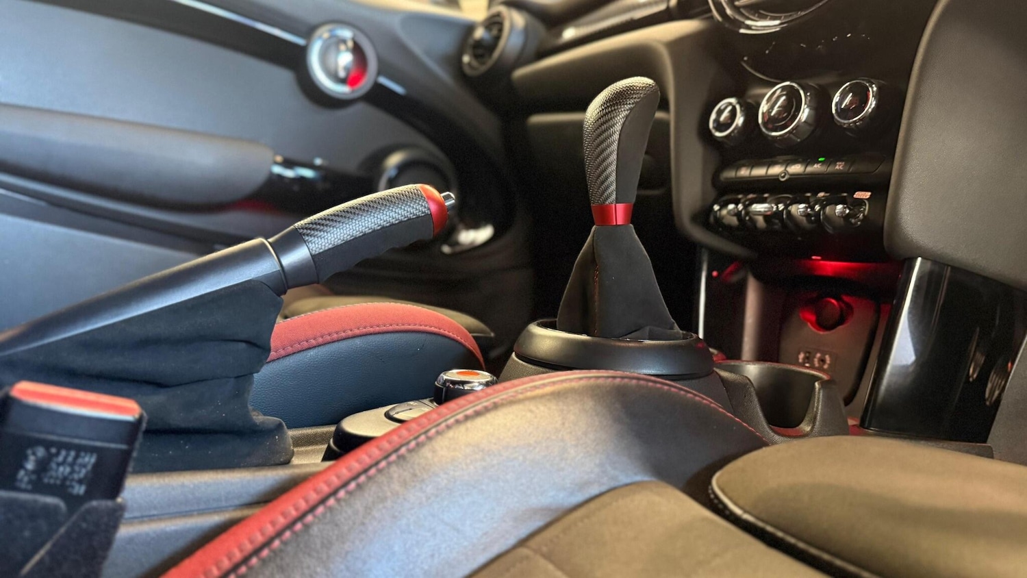 Used MINI Hatch 2018 for sale - 76866390: Photo 9