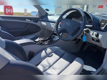 Used Mercedes-Benz CLK 2000 for sale - 78405336: Photo