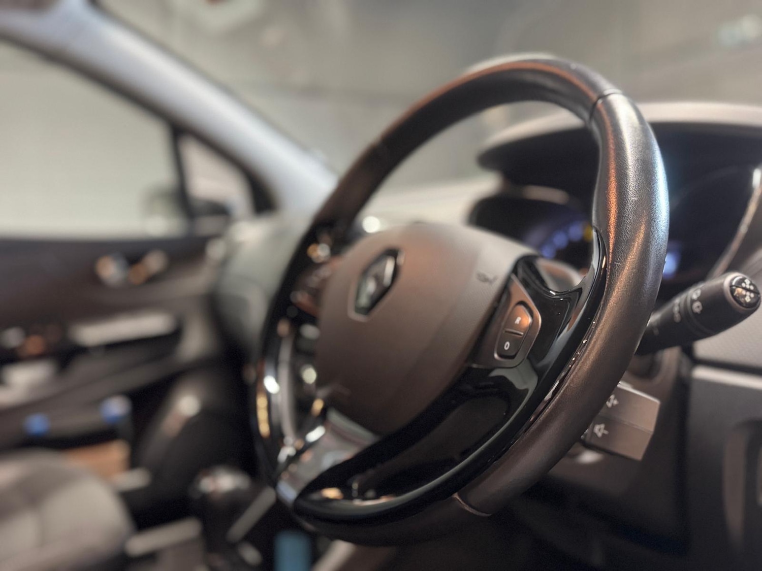 Used Renault Captur 2014 for sale - 77203057: Photo 10