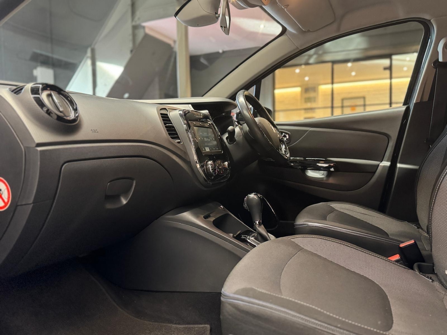 Used Renault Captur 2014 for sale - 77203057: Photo 7