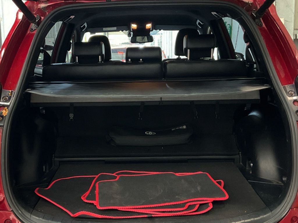 Used Toyota RAV4 2018 for sale - 76396331: Photo 7