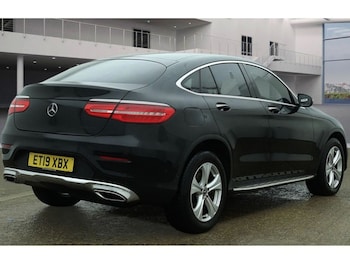 Used Mercedes-Benz GLC 2019 for sale - 77642682: Photo