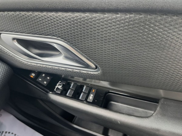 Used Land Rover Range Rover Velar 2018 for sale - 76039712: Photo 11