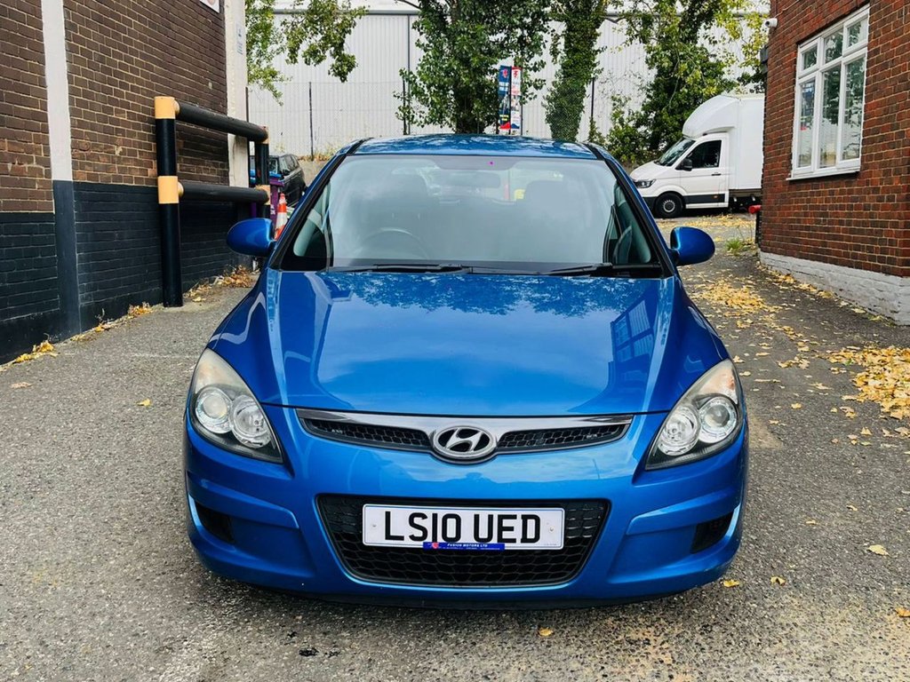 Used Hyundai i30 2010 for sale - 76095851: Photo 2