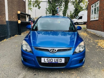 Used Hyundai i30 2010 for sale - 76095851: Photo 2