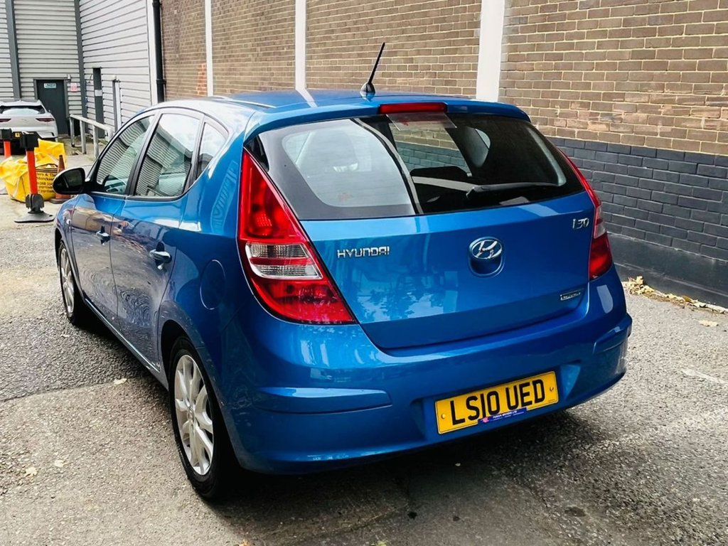 Used Hyundai i30 2010 for sale - 76095851: Photo 5