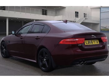 Used Jaguar XE 2017 for sale - 75974611: Photo