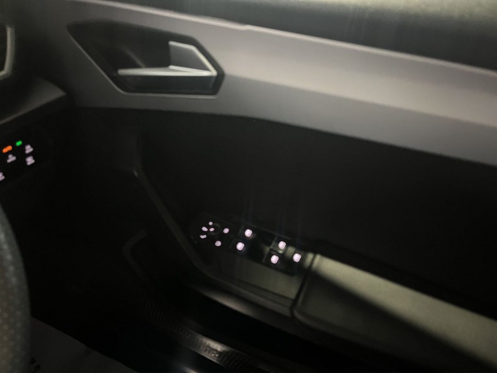 Used SEAT Leon 2021 for sale - 77558142: Photo 11