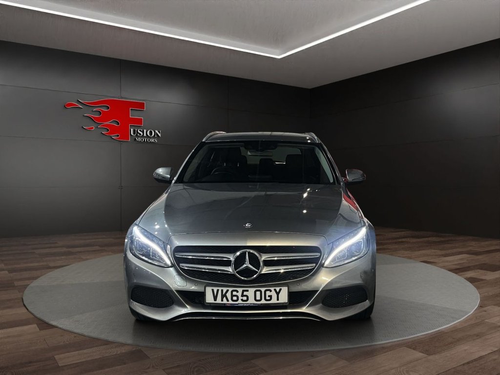 Used Mercedes-Benz C Class 2015 for sale - 77360245: Photo 2