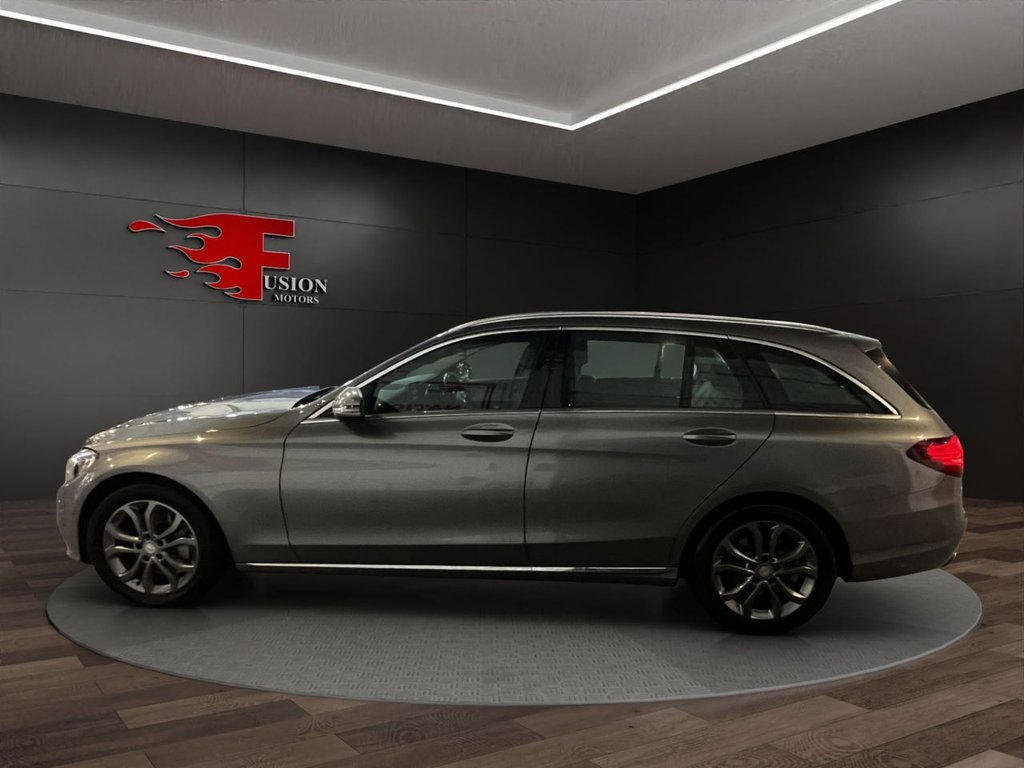 Used Mercedes-Benz C Class 2015 for sale - 77360245: Photo 3