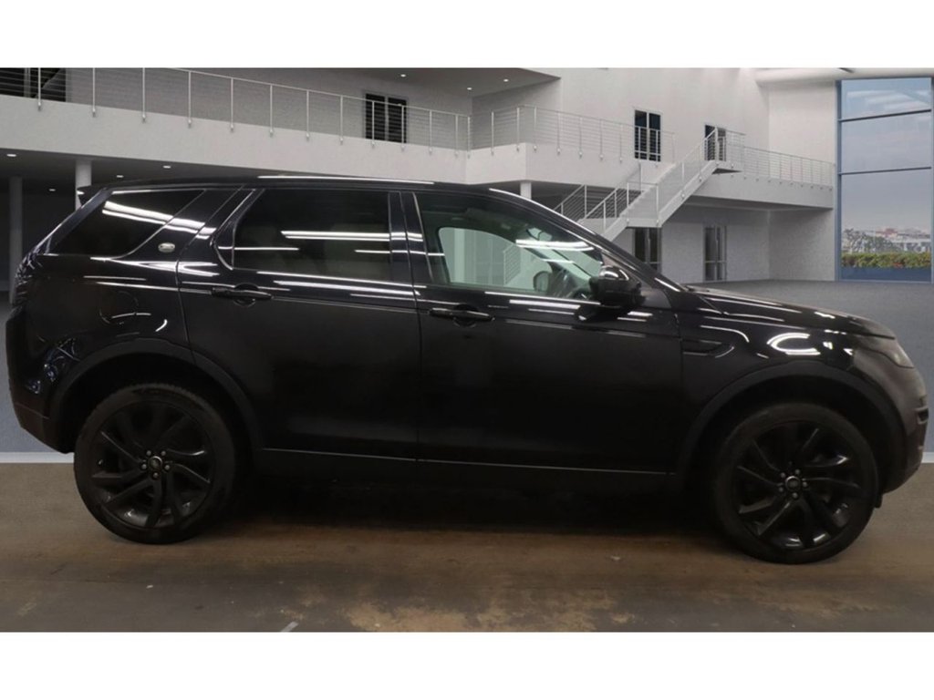 Used Land Rover Discovery Sport 2018 for sale - 76617805: Photo 5