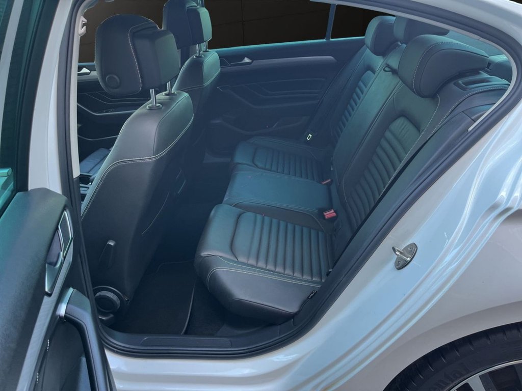 Used Volkswagen Passat 2021 for sale - 76105458: Photo 12